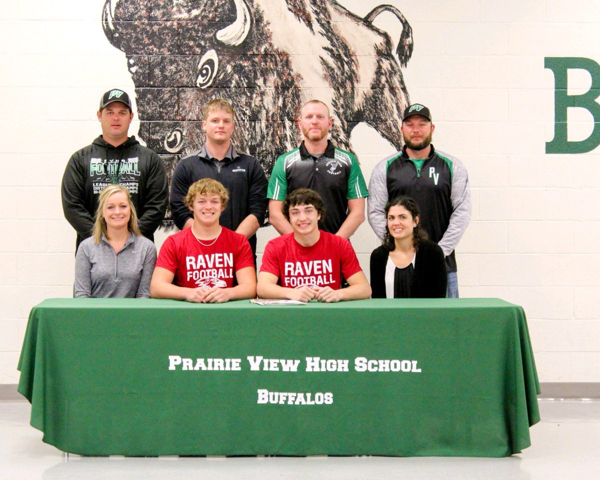 JoeCullor's tweet photo. Congratulations to Mason Walker and Gavin Cullor for continuing their football careers at Benedictine College @PV_Activities @RavenFootballBC https://t.co/yDOsyLv2SD