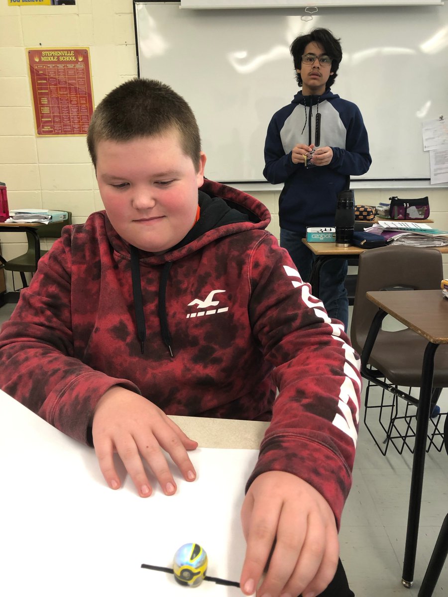 sms_middle's tweet photo. Learning code with Ozobots, @brilliant_labs #MakerEdNL https://t.co/mkgoAUgkTX
