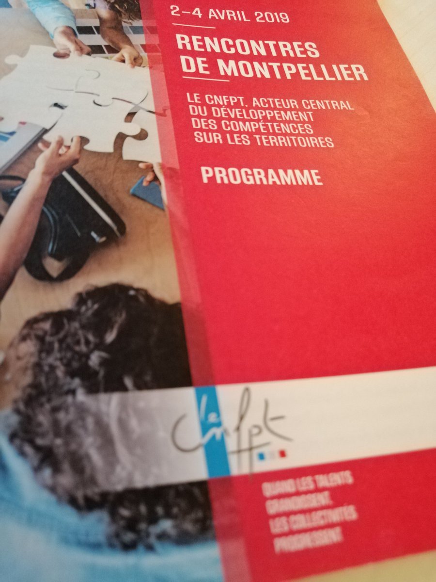 parigat's tweet photo. Belle et intense journée de travail. Consolider, prioriser les actions, se projeter. #CNFPT #CollTerr https://t.co/Js7fBKMbur