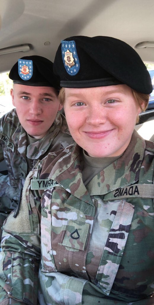 MilitaryCouple's tweet photo. Dual Couple and thank you for your service 🇺🇸 @McKayla_Adams18 https://t.co/hRL9z69BPt