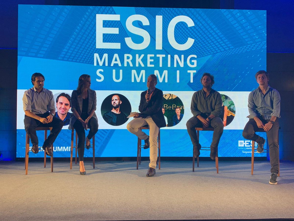 ESIC_University's tweet photo. Ayer en @ESICMalaga exploramos todas las posibilidades de #innovación en el #MarketingDigital. ¡Gracias a todos los que nos acompañásteis en el #ESICMKsummit ! Fue un placer intercambiar conocimientos y experiencias con grandes profesionales del sector #ESIC #marketing https://t.co/8zEU4Sp2gH
