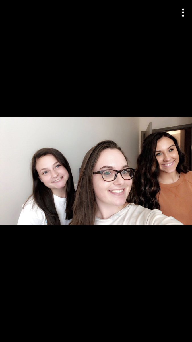 meredithmalje's tweet photo. @asheighajackson happy birthday boo!! i love u and ur hugs!! can’t wait to see u tonight!!💘🦋 https://t.co/75aJkRZuBa