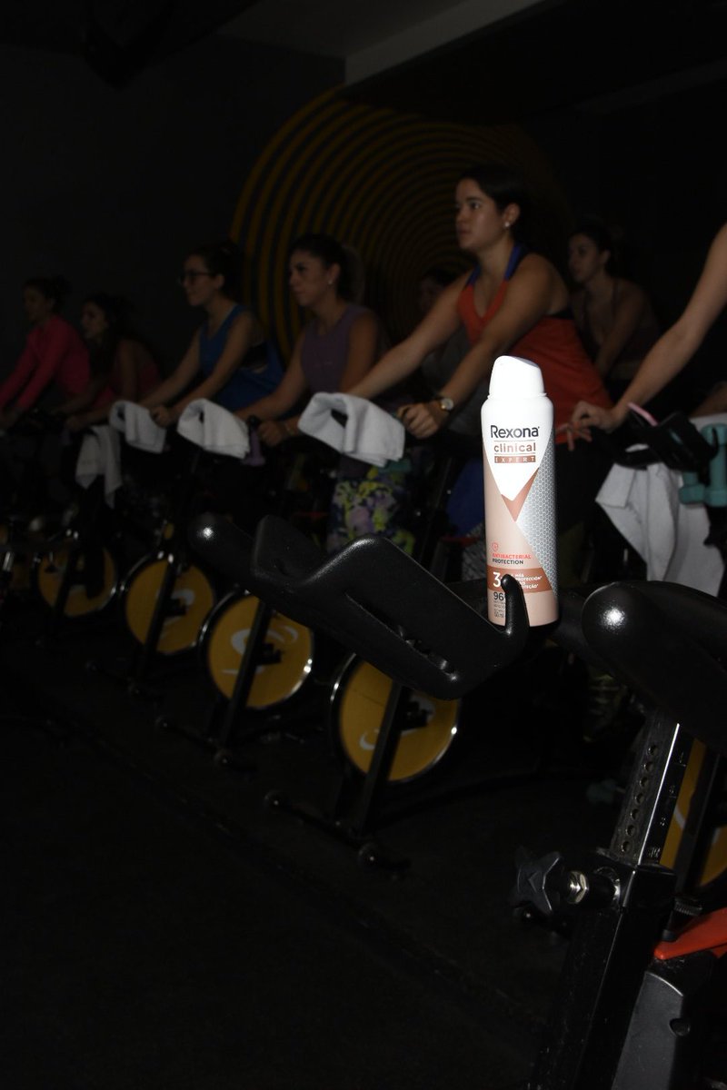 ¡Es momento de poner a prueba la máxima protección de Rexona®️ Clinical Expert! Vamos a pedalear contra el sudor en <a href="/fitspinmx/">FITSPIN</a>.