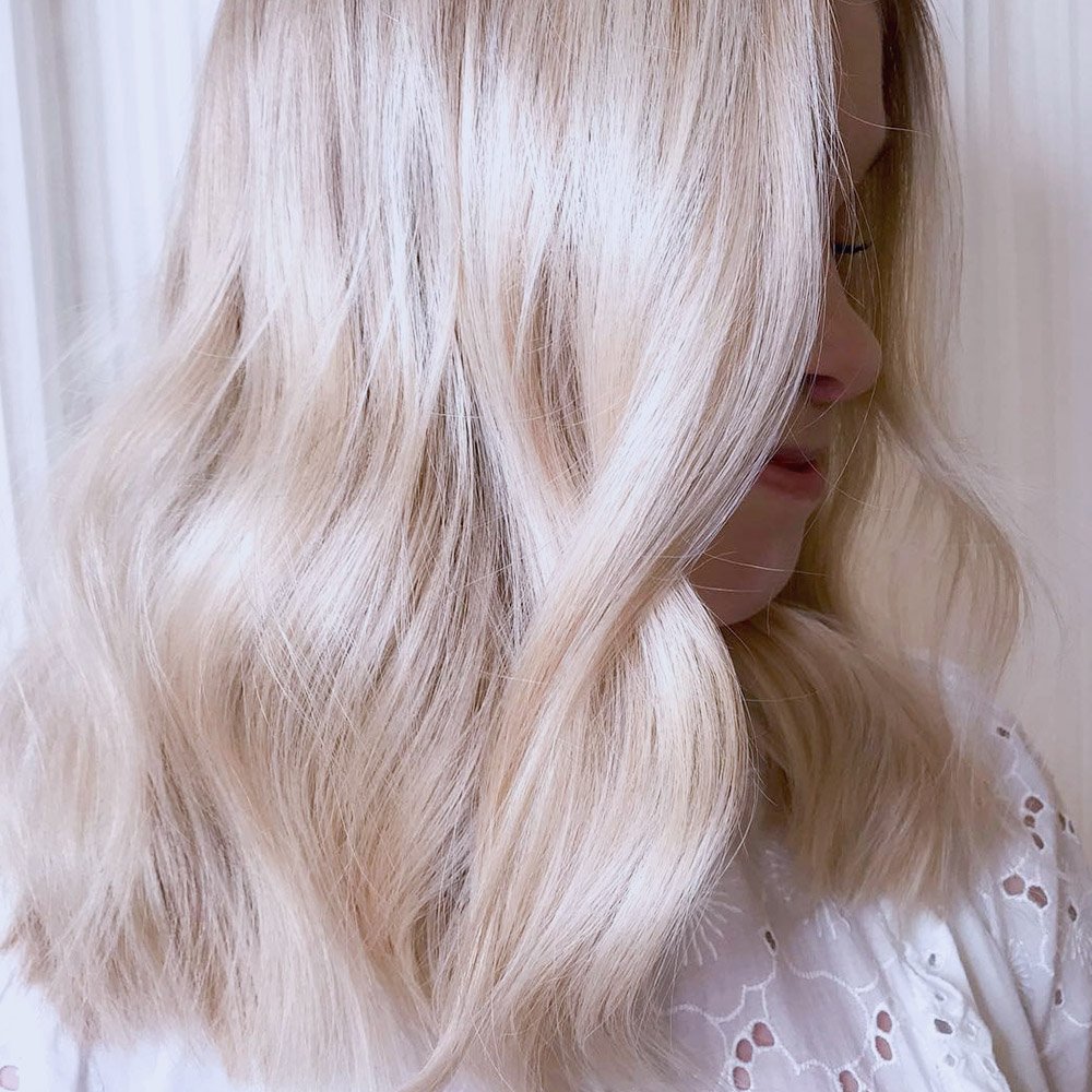 Beautiful, Healthy Curls.💕 #LBstyle by @hairdesigh.kata. 
lumabella.com/pages/thalia