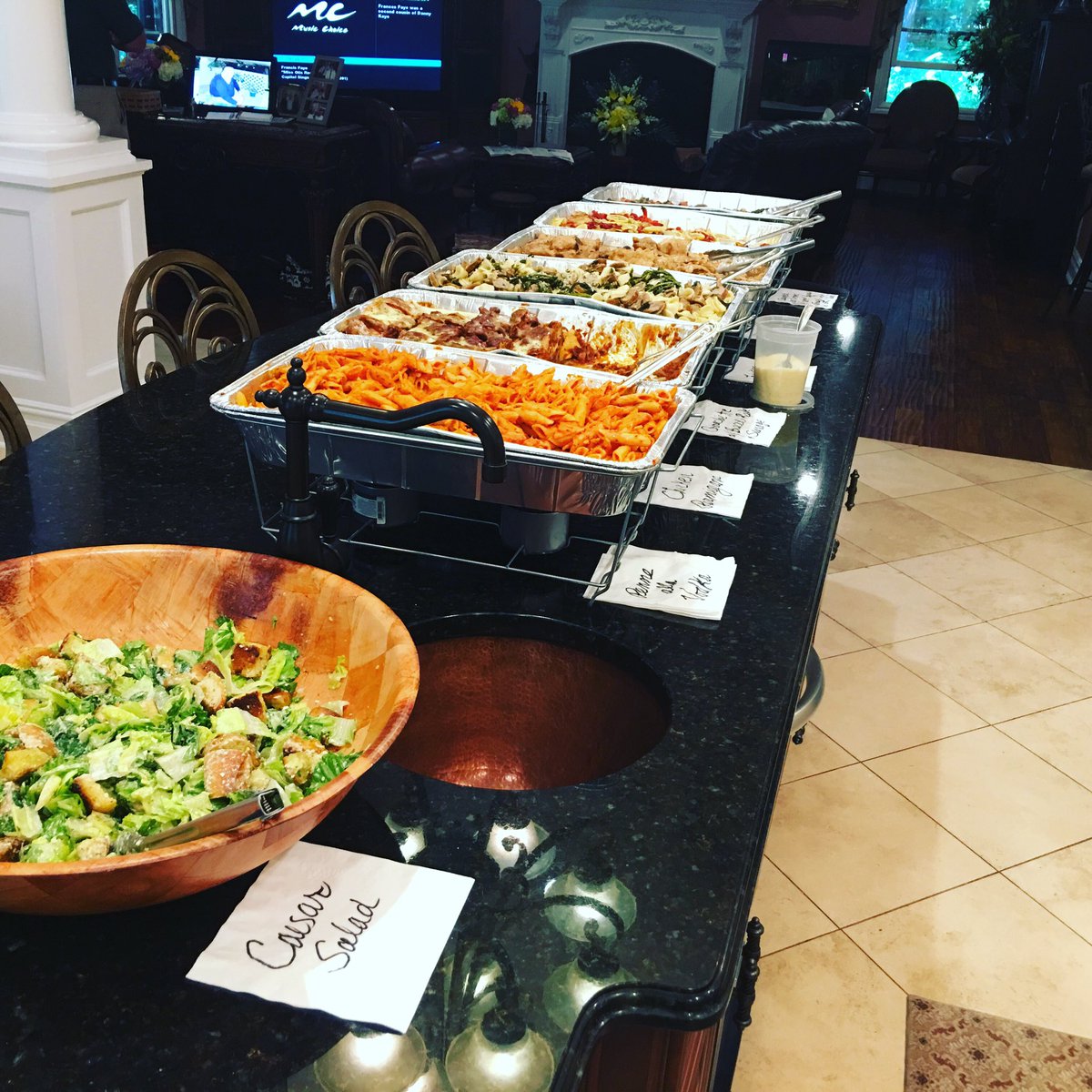 mariesdeli's tweet photo. Catering for any occasion! https://t.co/VWkG6X6cOt https://t.co/NY9RrKokOs