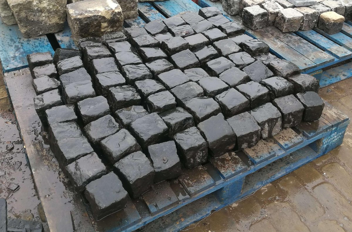 warwick_rec's tweet photo. Just Arrived - A stunning batch of Reclaimed Black Granite Cubes. These really are as good as cobbles get!
Follow the link below for more images &amp; info:
https://t.co/fM3waHWdVq https://t.co/GKvlaLD1He