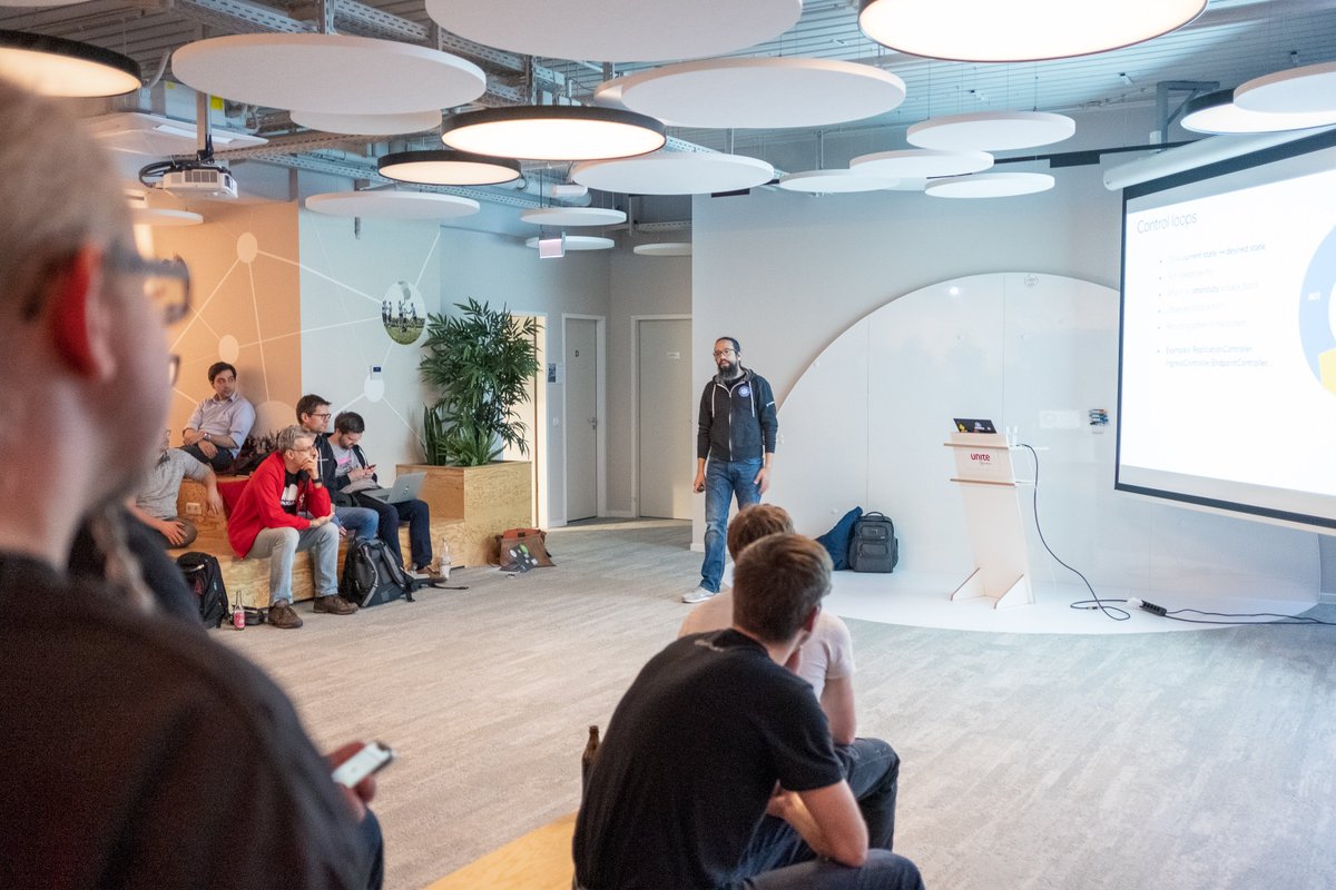 swaleipzigde's tweet photo. Special #meetup @microXchg - @boredabdel the #Google Infrastructure Engineer from Stockholm TALKS on Demystifying #Kubernetes Services! #microXchg #microXchg2019 #k8s https://t.co/xgJvFKd56c