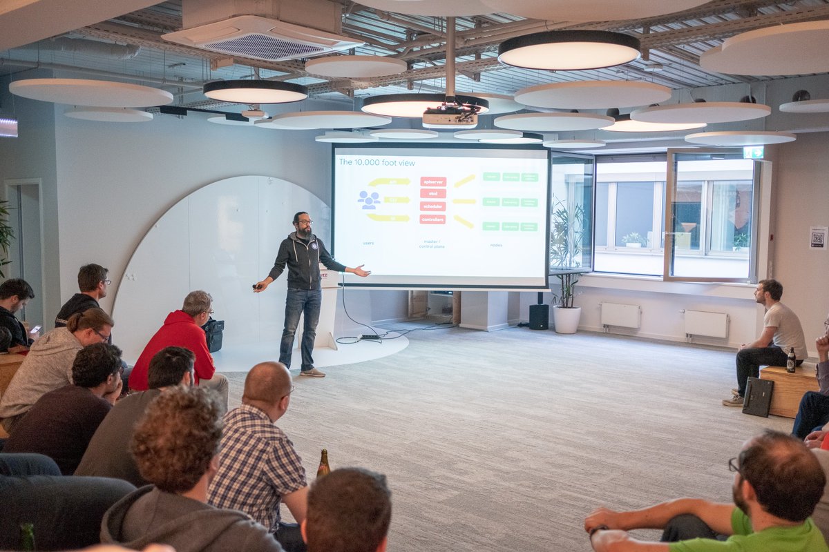 swaleipzigde's tweet photo. Special #meetup @microXchg - @boredabdel the #Google Infrastructure Engineer from Stockholm TALKS on Demystifying #Kubernetes Services! #microXchg #microXchg2019 #k8s https://t.co/xgJvFKd56c