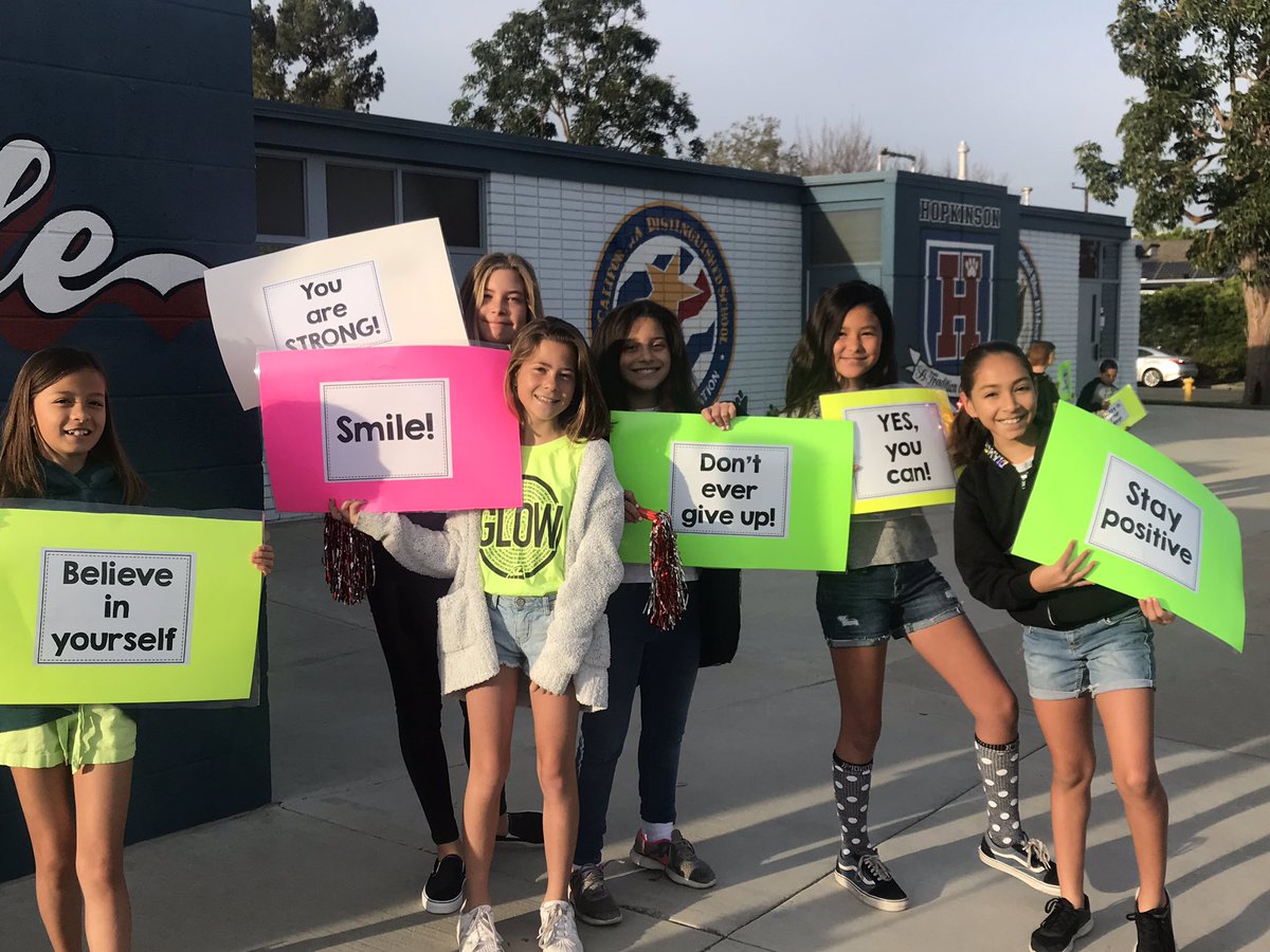 HopkinsonHusky's tweet photo. Spreading Kindness at Hopkinson! https://t.co/1lGng3gaNd