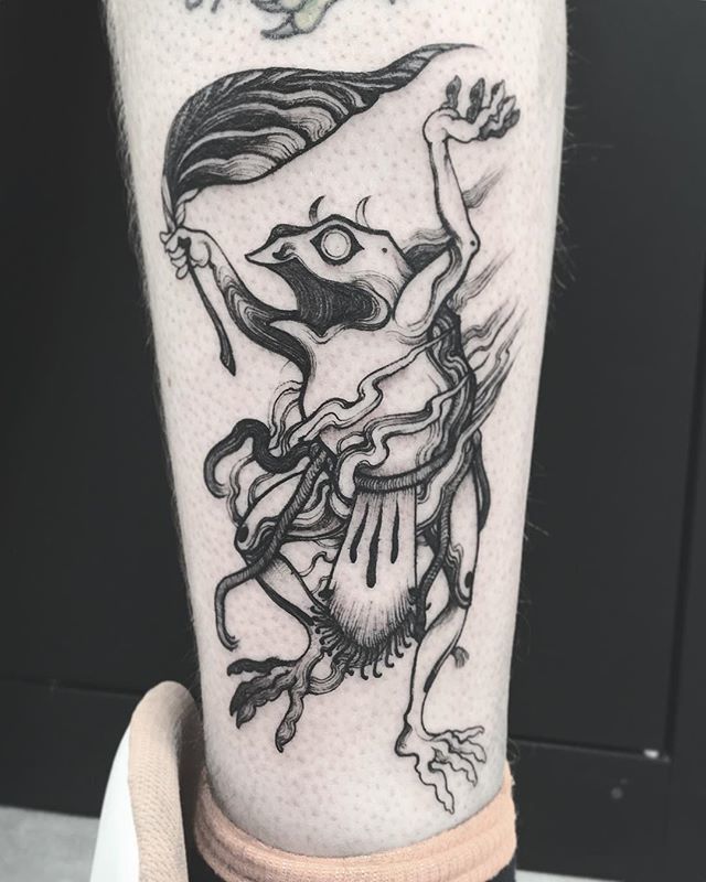 Finally got to do this, Thankyou @matt_zaps_tats for letting me do dat boi 👹🖤 // for booking inquiries please DM or Email
-
-
-
#bournemouthtattoo #tattoo #tattooapprentice #tattooapprenticeuk #darkart #darkartists #apprenticetattoo #bournemouth #lineart #traditionalart #ukt…