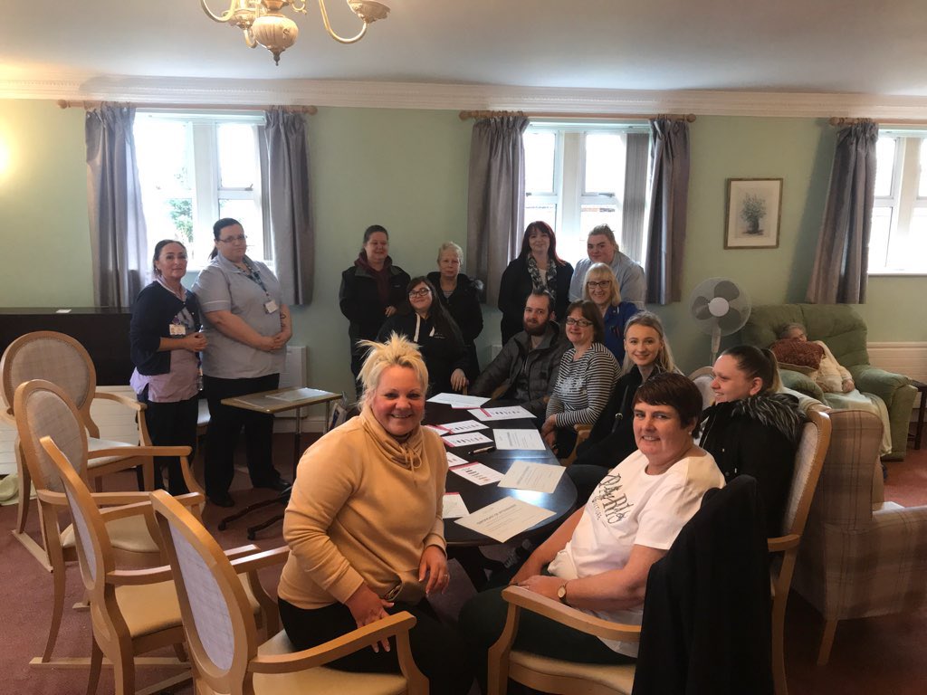 #Continence promotion training being delivered to a care home by <a href="/HindleShez/">Shiralee Bamber</a> #bladderandbowelservice <a href="/wendyheckels/">Wendy Heckels</a> <a href="/lynngorst01/">Lynn G 💙</a> <a href="/kathrynw54/">Kathryn Woods RN SPQDN QN MA</a>