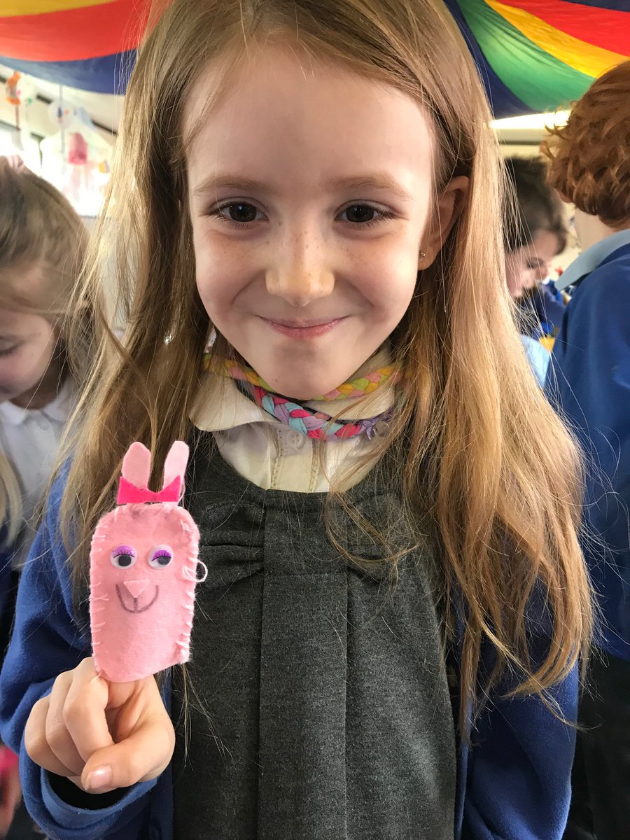 WelbournPrimary's tweet photo. This afternoon Emerald made finger puppets as part of their topic learning this term on ‘Toys’. Their sewing skills were impressive! Only a few needles needed rethreading...honest!🙄 ✂️❤️ #DT #primarysewing https://t.co/19kxPg92E1