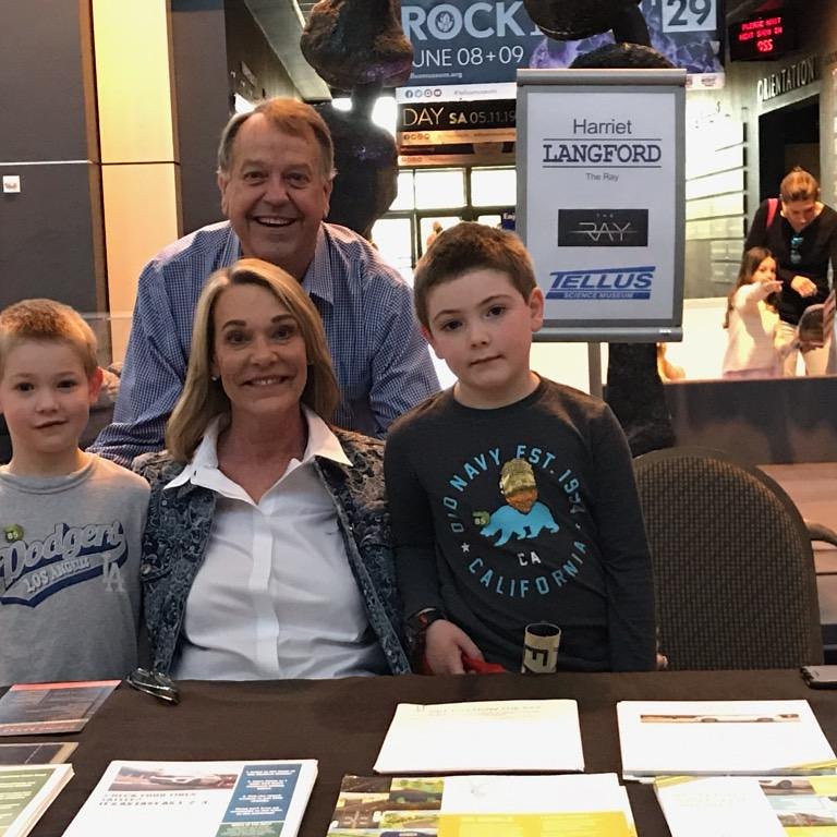 RaysLegacy's tweet photo. @TheRayHighway is at @tellusmuseum today. Just spotted some familiar faces over at @TheRayHighway table. It's a Spring Break #science extravaganza. #ridetheray #solarhighway @harriettheray @LangfordPhill https://t.co/t6uXStsXqH