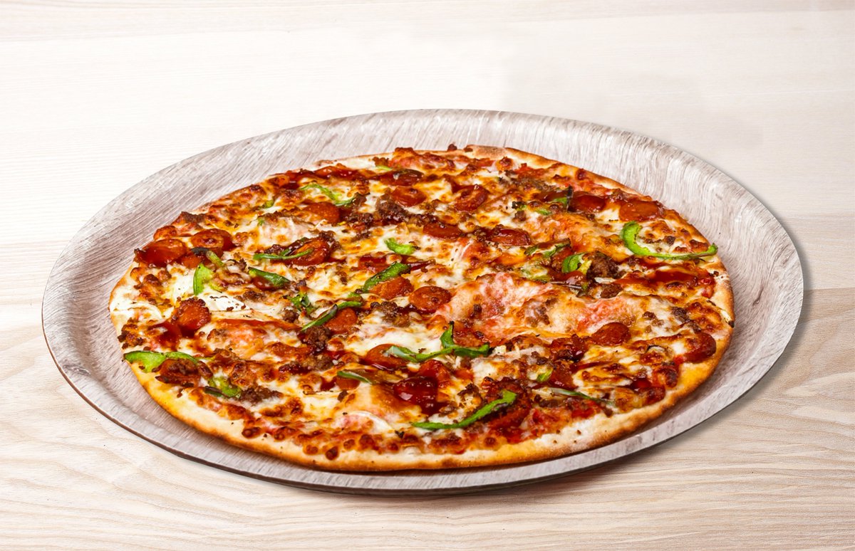 Craquez pour le piquant de notre délicieuse pizza BARBECUE, composée de merguez, boeuf haché, poivrons verts et de sa fameuse sauce barbecue ! 🍕😋🔥