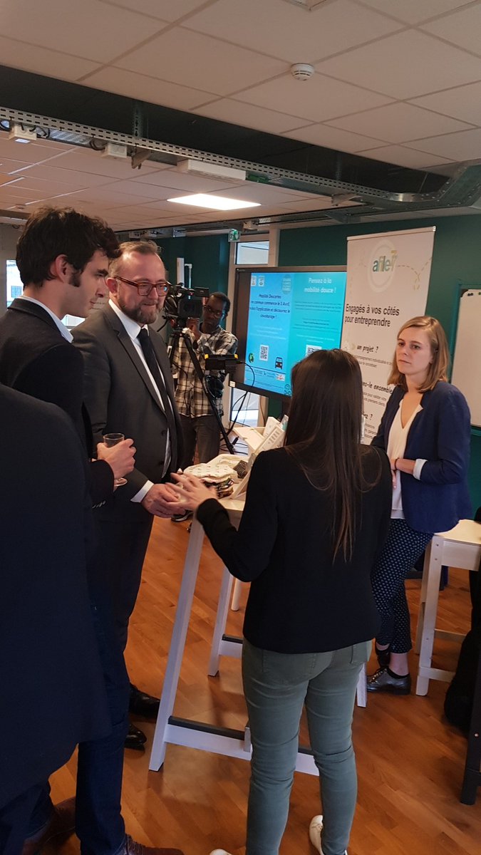 LE DROIT A LA SAUCE PIQUANTE tweet media