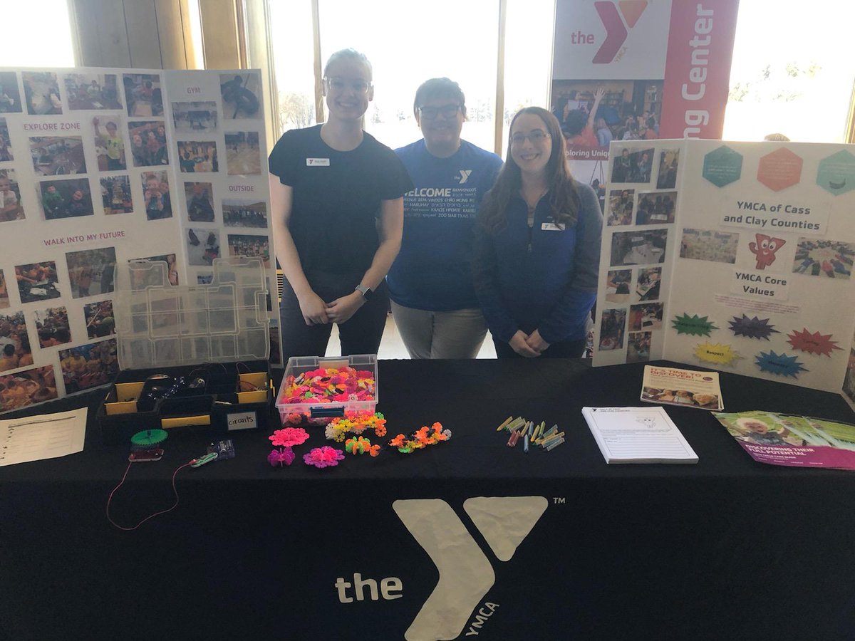 Some of our School Age Site Coordinators got to spend a #dayatthehill at the ND State Capital. They are showcasing all of the great work we do, and getting to meet with legislators. 👩‍🏫 #ndafterschool @ymcacassclay
