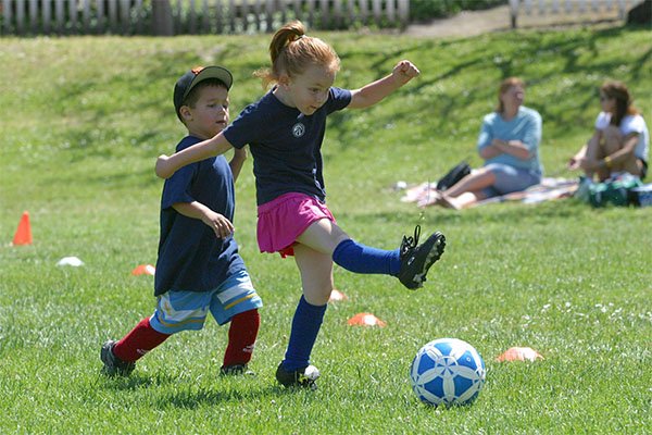 cityscparksrec's tweet photo. Kick off the summer with Parks and Recreation! Tons of classes, camps and programs. Scholarship applications are due April 4th. More information - https://t.co/dg94kZBen5. Online registration begins April 13.
#santacruzparksandrec #launchintosummer https://t.co/WooYRAaS4H