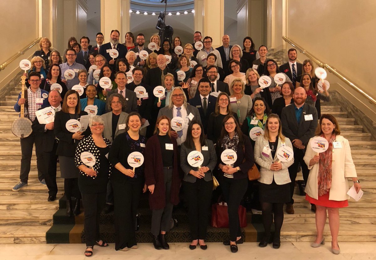 Look at all these beautiful arts advocates! Happy #okartsday, everyone!