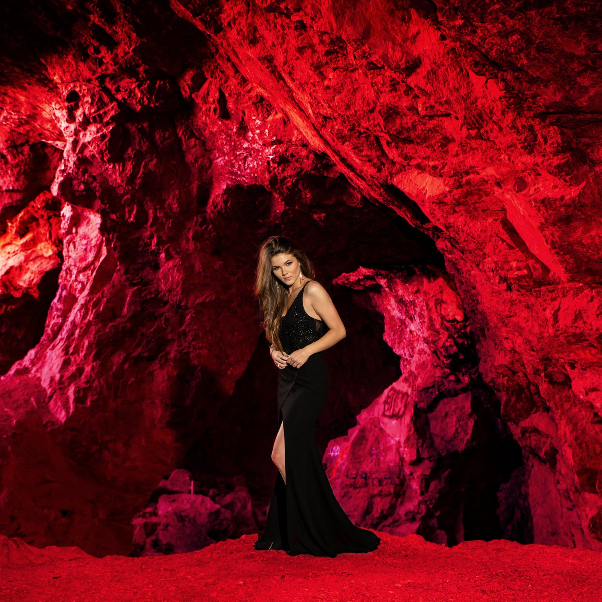 How hot is <a href="/BrieannaJames/">Brieanna James</a> in in this photo I took near #lasvegas #nextwomenofcountry #nashville #musician #singer #country #photoshoot #desert #sexy #femalesinger #hottie #photographer #musicphotographer #abandoned #goldmine