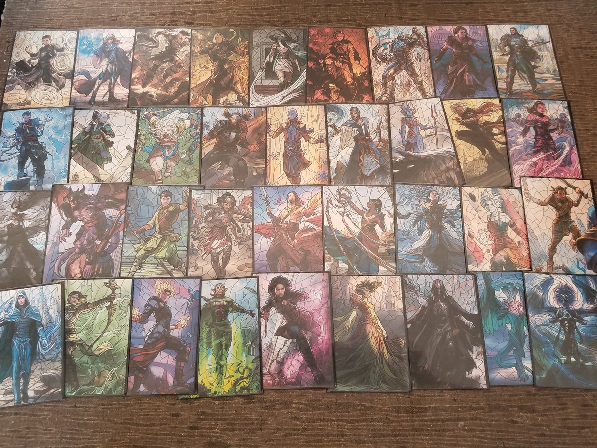magicofmtg's tweet photo. The stained glass art for the planeswalkers is amazing. Just had to make myself some to keep around. May turn it into a poster at some point. https://t.co/1GJFweZEiu