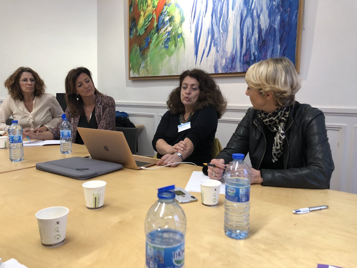 Clubdes52's tweet photo. . Ghada Hatem « c’est grâce à mon métier de #gynécologue que je me suis rendu compte des horreurs que certaines #femmes vivent à la maison » https://t.co/tUzpMnujKF
