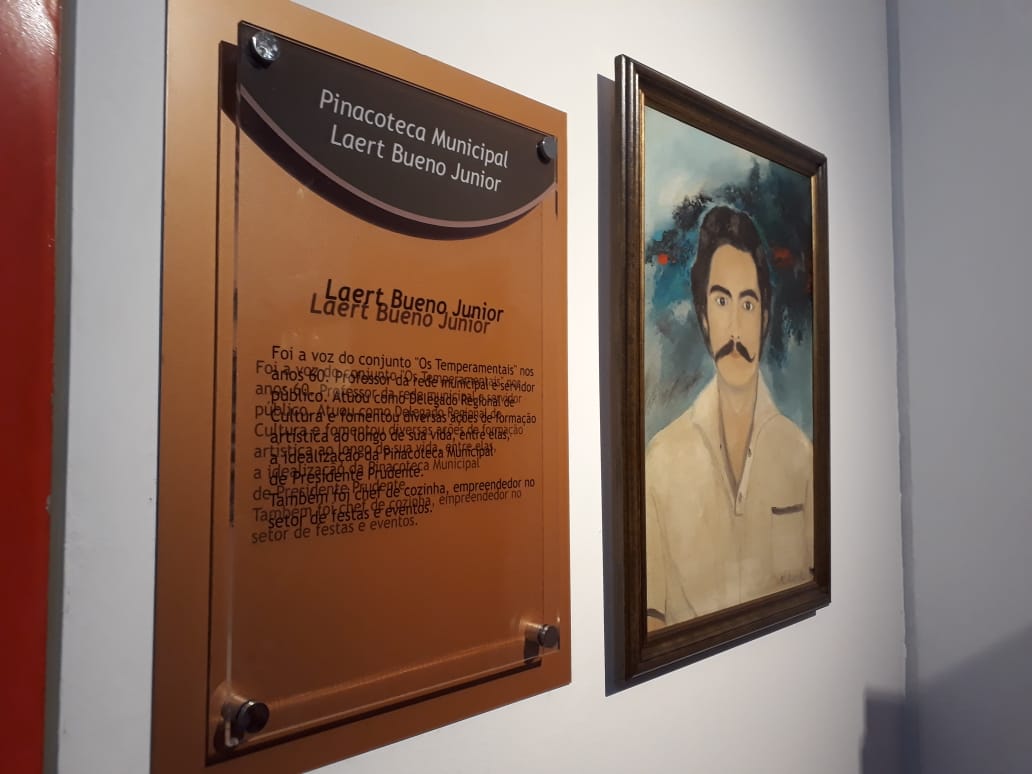 InformaSecult's tweet photo. Governo de Prudente reinaugura Pinacoteca “Laert Bueno Junior”
A manhã desta quarta-feira (03/04) foi dedicada a relembrar com carinho de um dos maiores militantes da cultura na região de Presidente Prudente... continue lendo em https://t.co/pU5oZTgxnE https://t.co/HgmWcscwmj