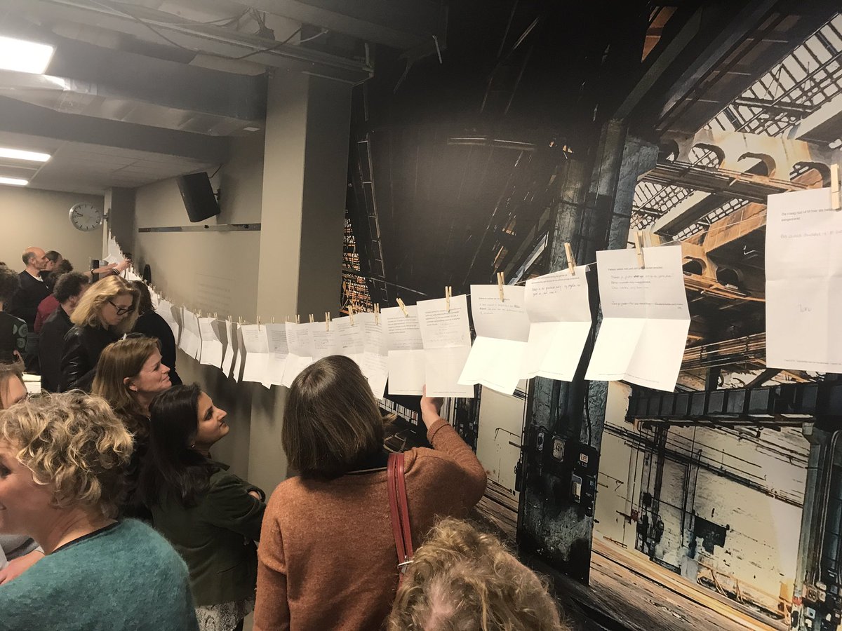 GertHardeman's tweet photo. Actie! Samen moeilijke teksten herschrijven tot klare taal. #kringuck #tekstnet https://t.co/IbbUfCwyGa