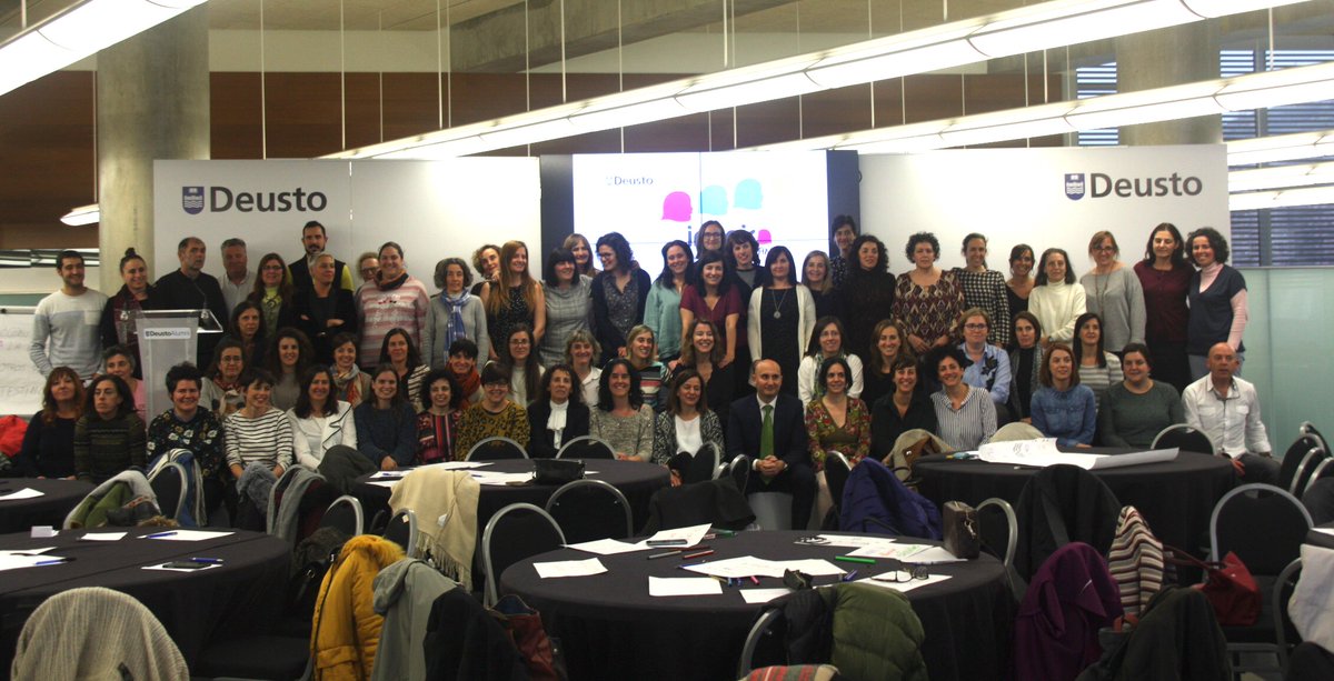 Foto de familia de #InspiraSTEAM en Bizkaia: mentoras, centros e instituciones que nos apoyan. Haciendo el cierre de la 3ª edición y ya en la cabeza la 4ª. 

Si quieres participar, ¡apúntate en nuestra web! 
👩‍💻 inspirasteam.net