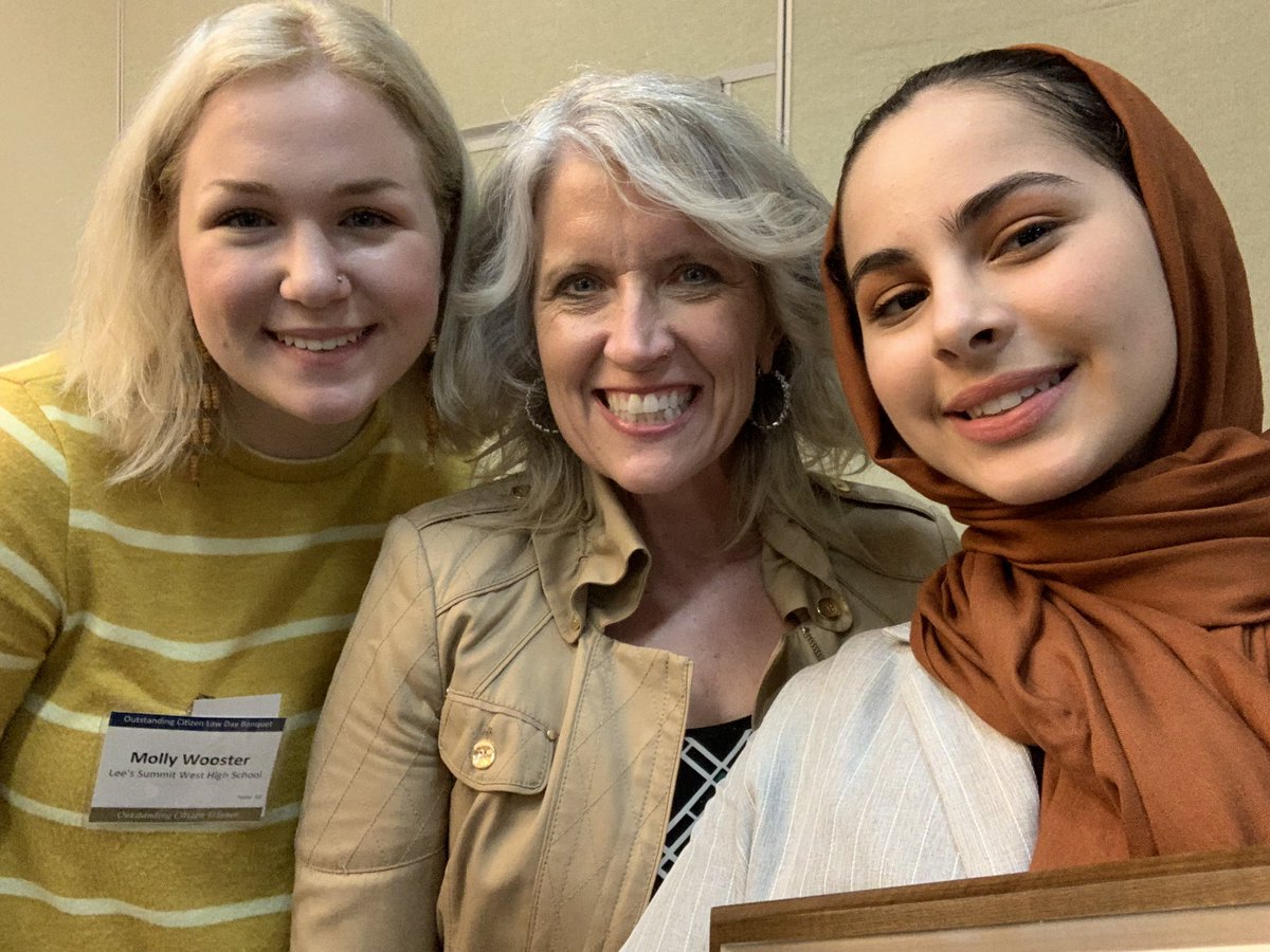 classEireland's tweet photo. Senior Titans @mowooster &amp; Maryam Khalil were 2 of 9 young adults throughout the STATE honored@MOEducation &amp; @mobarnews for civic-related school activities, community service &amp; essays over an impactful leader. Proud! @ChadHertzog @LSR7 @lswhstitans #R7LEADS #R7proud #Titanfamily https://t.co/7esVqlDvDj