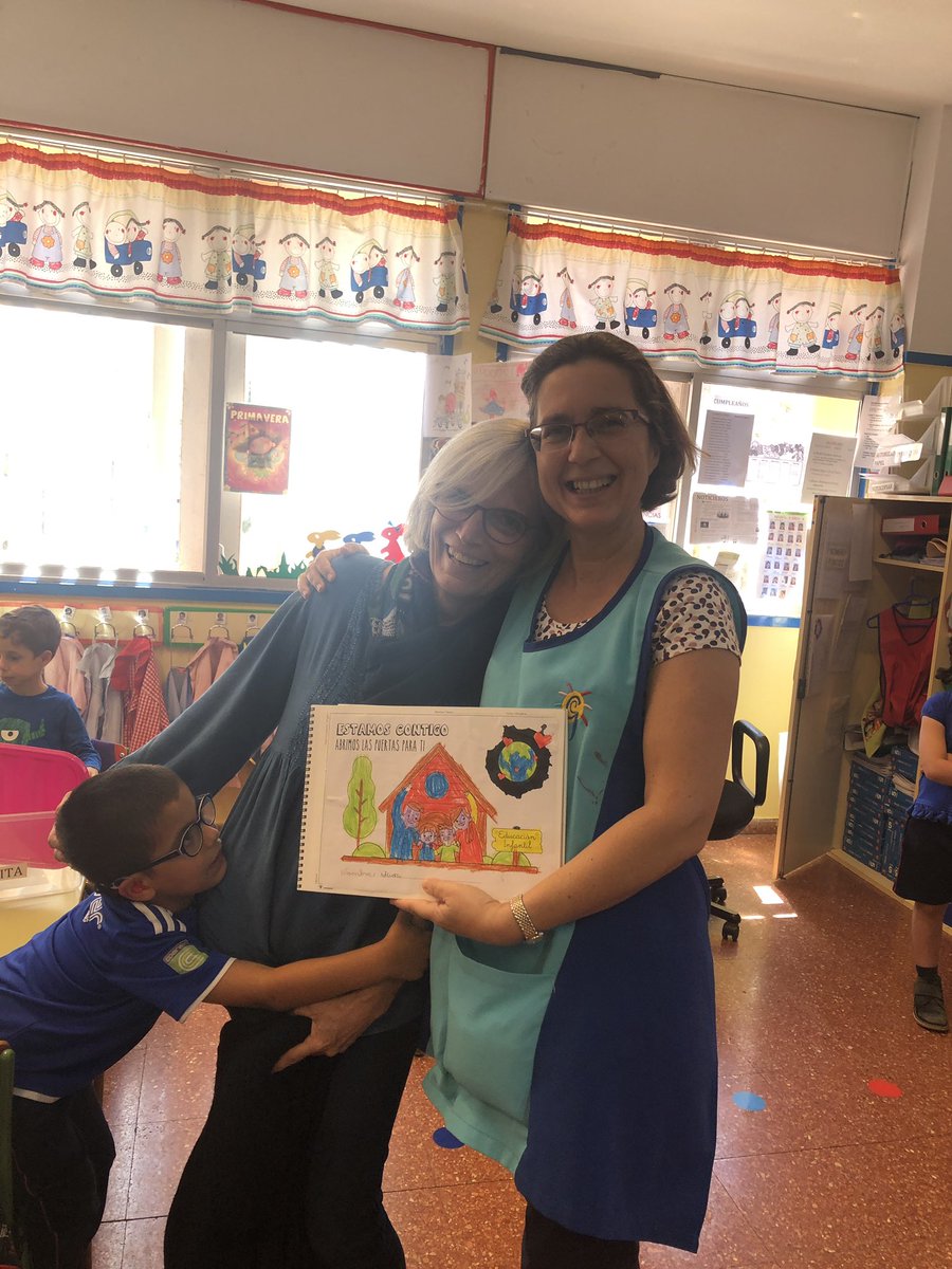 sand99's tweet photo. Merci encore @EducacionCan pour ces moments d’échanges, d’observations et de partage autour de l’inclusion, la persévérance scolaire et la citoyenneté européenne #MOISSON2 @or_awa @DareicAM @dareic_nice @acaixmarseille @AcademieNice. https://t.co/cBkcL1CVz9