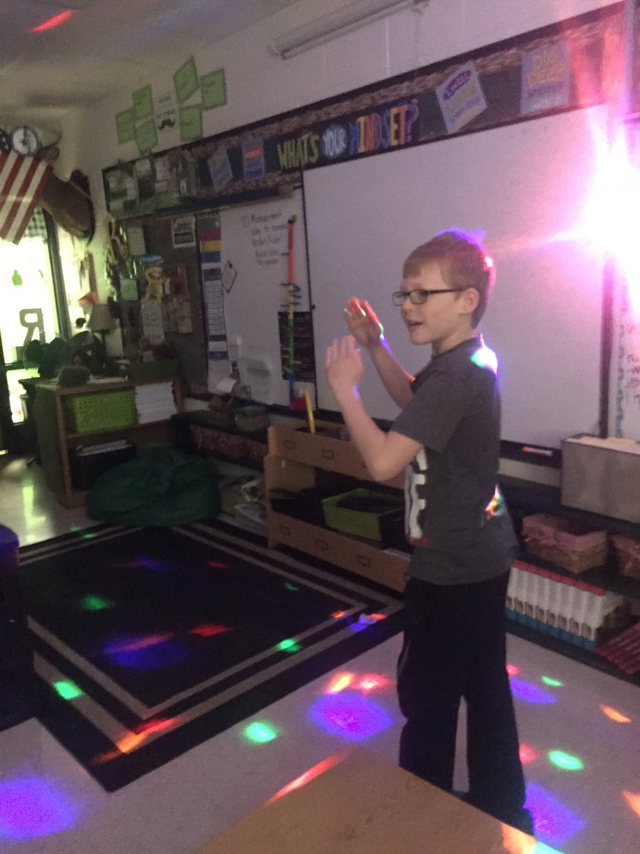 Rolands_camp's tweet photo. PBIS Dance Party! https://t.co/sYldl0hY9w