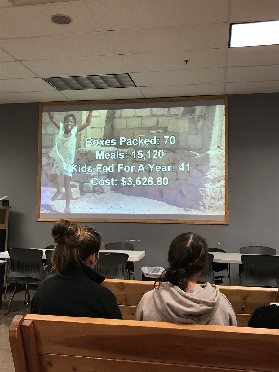 LSHSKeys's tweet photo. Good work last night at FMSC! We packed 15,120 meals! That will feed 41 kids for a whole year! https://t.co/k5rbAwcF7Q