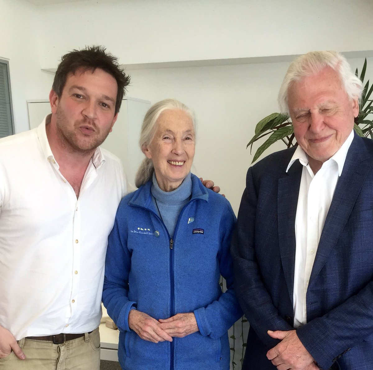 Prof Ben Garrod tweet media