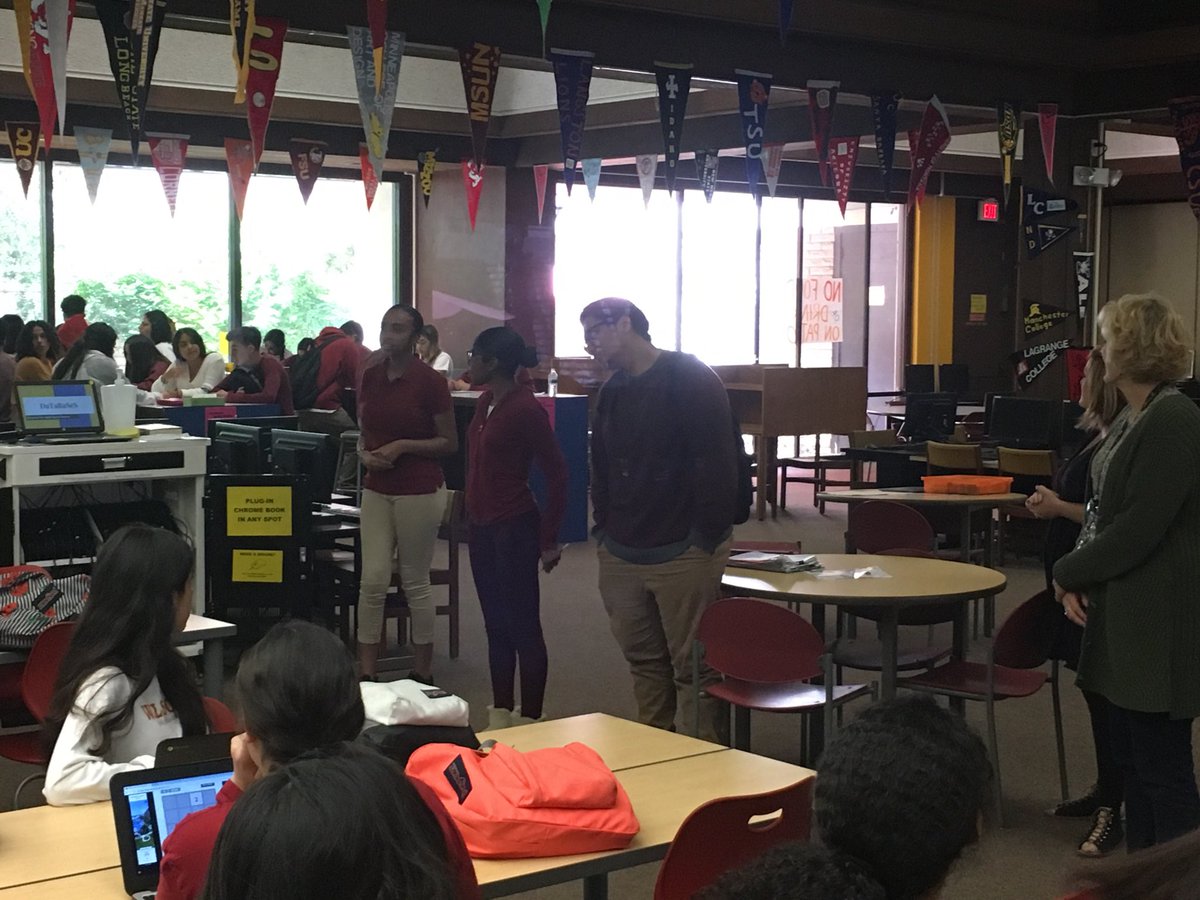 LiatheLibrarian's tweet photo. When upper class AVID are in the library at the same time as Sophs, you ask them to inspire! https://t.co/JB2fPikrWc
