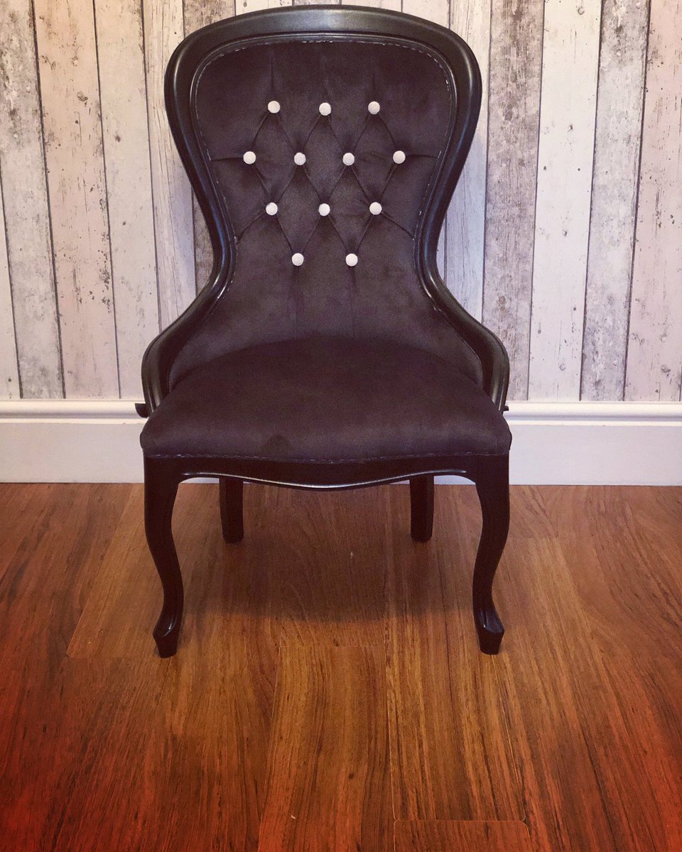 Fully upholstered and trimmed, all ready for the braid, can’t wait to see the finished look #create #loveupholstery