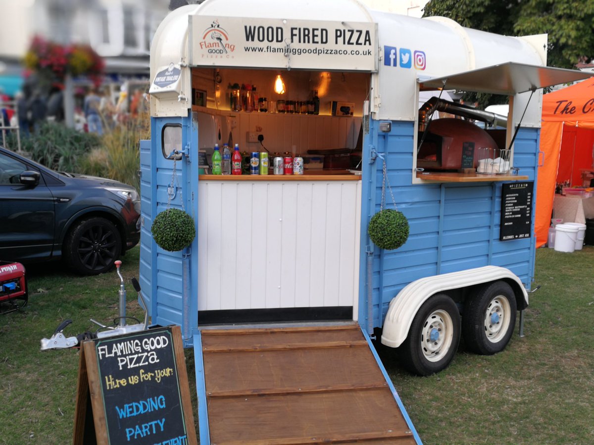 We have a few weekends available for events, weddings, parties, corporate over 2019. Contact us if you'd like fresh wood fired pizzas at your event this year #devonhour