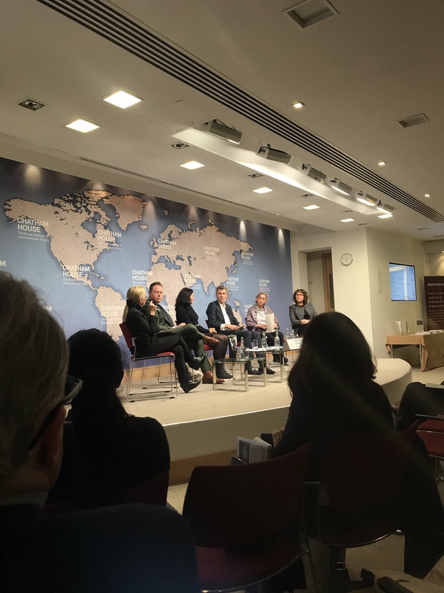 GyGalik's tweet photo. "Governments should give refugees the right to move, work and bank. They’re displaced on average for 26 yrs." Inspiring conversation on providing education and entrepreneurship opportunities for displaced populations. #privatesector #selfreliance #betterintegration #CHEvents https://t.co/y4e8aORQyY