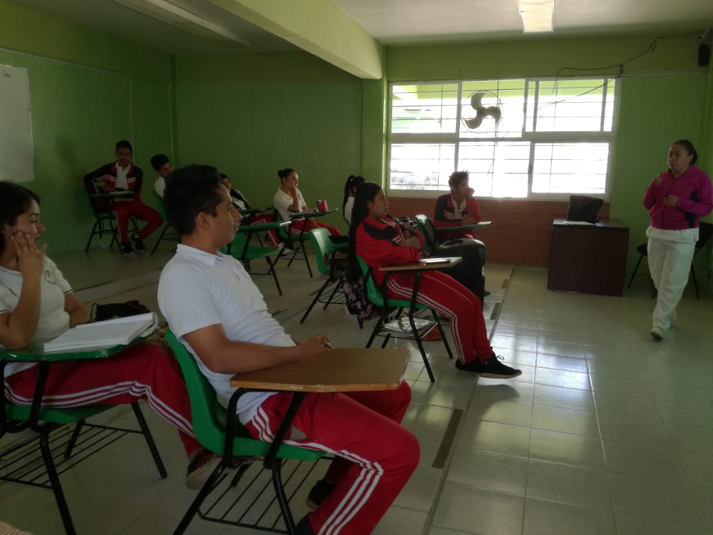 cemsad121's tweet photo. platica de sexualidad con los alumnos del grupo de 401 https://t.co/YZkjzP3V8H