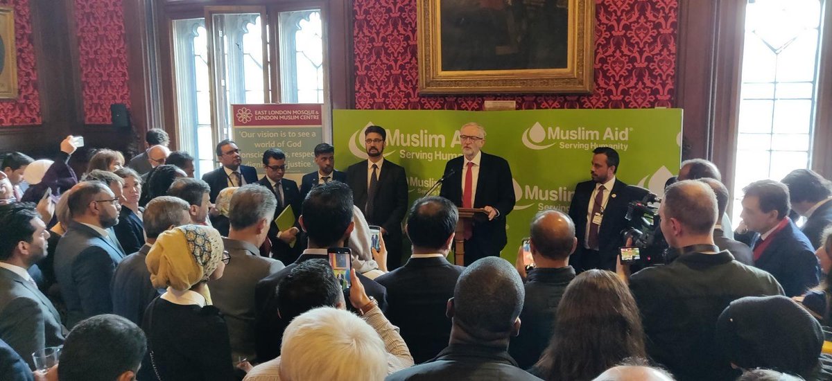 Jeremy Corbyn tweet media