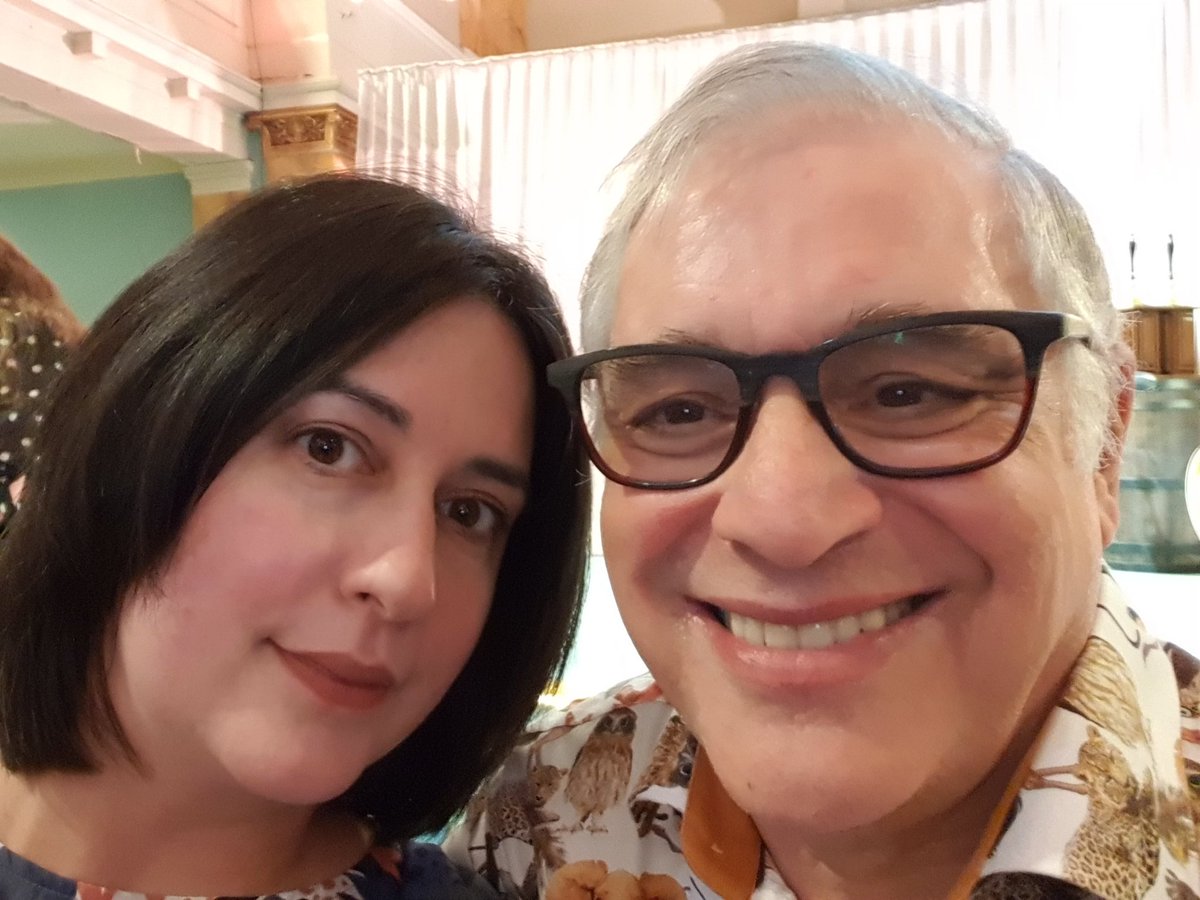 Representing for the #eggheads crew <a href="/centrepointuk/">Centrepoint</a> Ultimate Pub Quiz! (Honour at stake...Chaser Anne is on another table 😉)