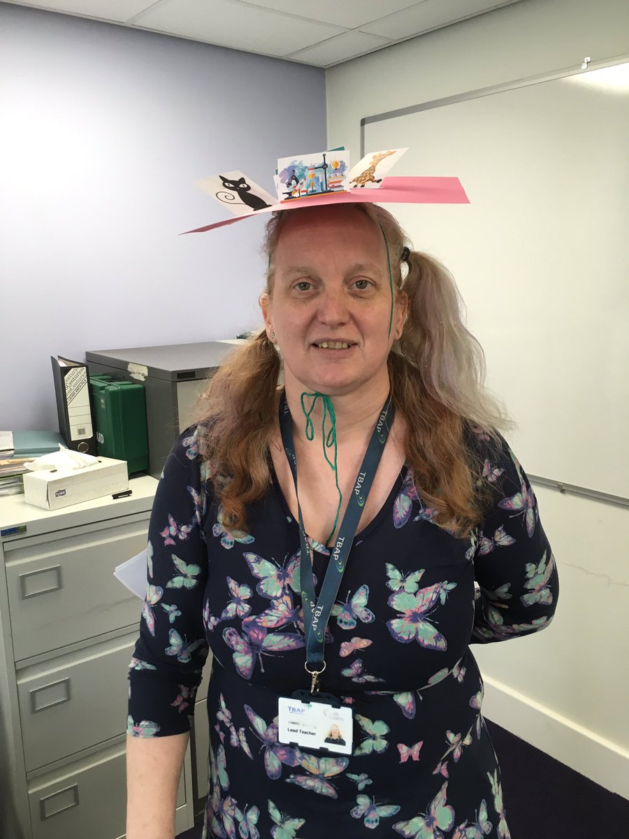 tbap_unity's tweet photo. @tbap_unity House Competition @hazel_gering Celebration Bonnet #creative #wearitwithstyle #CompetitionTime https://t.co/uGeVIPMYqr
