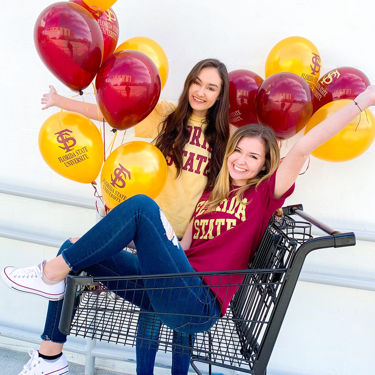 garnetandgold's tweet photo. 🍢 Headed to Spring Game? Skip the line!! Try our #Gear2Go –– Order online. Pick up in your G&G store of choice. #fsugear #geartogo #garnetgoldstore #fsuspringgame #fsufootball #gear2go #garnetvsgold #springgame2019 https://t.co/TTRIy0jukR
