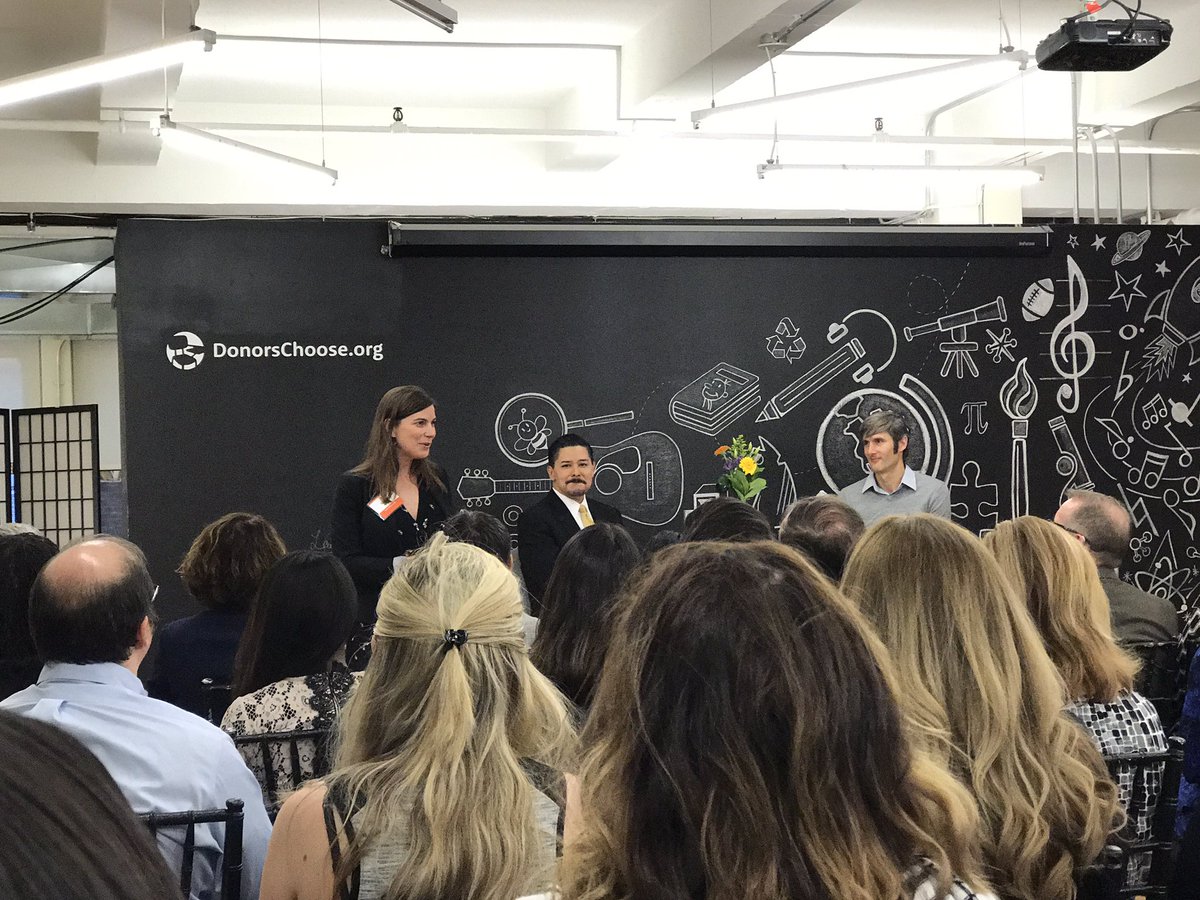 MrAndy244's tweet photo. So grateful to be part of @DonorsChoose’s Partner Summit as a featured teacher during the teacher panel. Listening to @DOEChancellor speak and meeting @StephenAtHome was amazing!
#DCPartnerSummit https://t.co/sgOH8f28j9