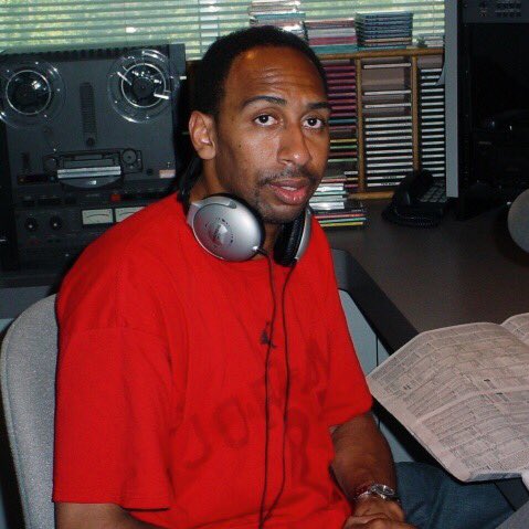 TJDhoops's tweet image. Stephen A. Smith is about to become the highest-paid talent in ESPN history. 

Out of college:

- Worked for free 7AM-12AM
- “Lived off tuna and Kool Aid”
- Pub’d 500 clips before $15K job

Now:

- $10M yearly salary
- Best entertainer in sports media