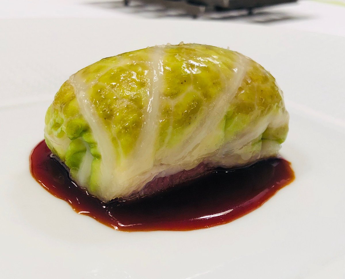 PerSeNY's tweet photo. Chou Farci, Wagyu Brisket, Goulash Sauce https://t.co/EtQf9XPJNK