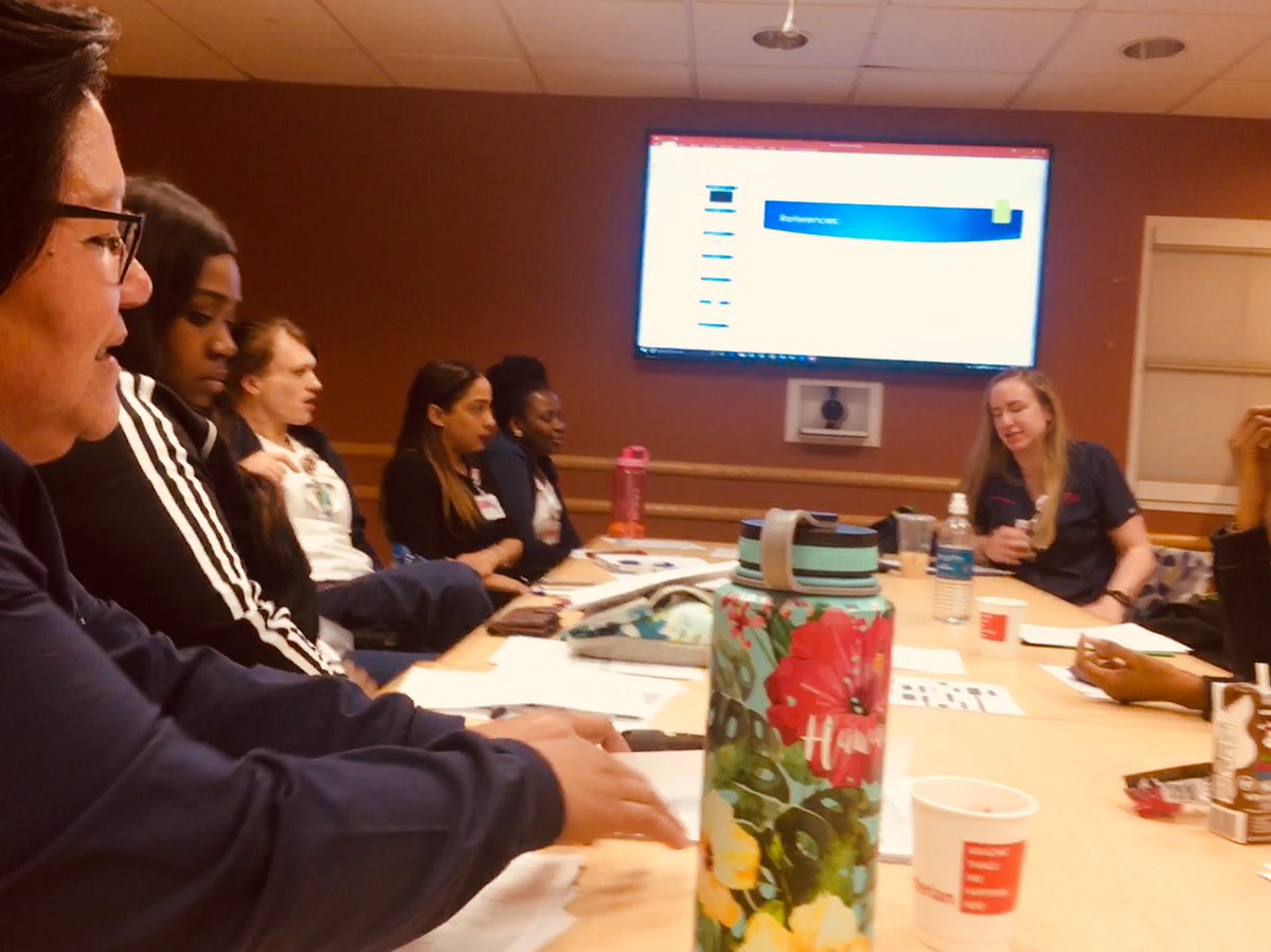Hudson5Stars's tweet photo. Our amazing CN3 Marissa did a double header today, presenting at both the Falls committee and the HAI committee. #Quality #ProcessImprovement #ReeksofMagnetEvidence #Falls #CAUTI #PatientSafety https://t.co/Mi2WHQSt1W