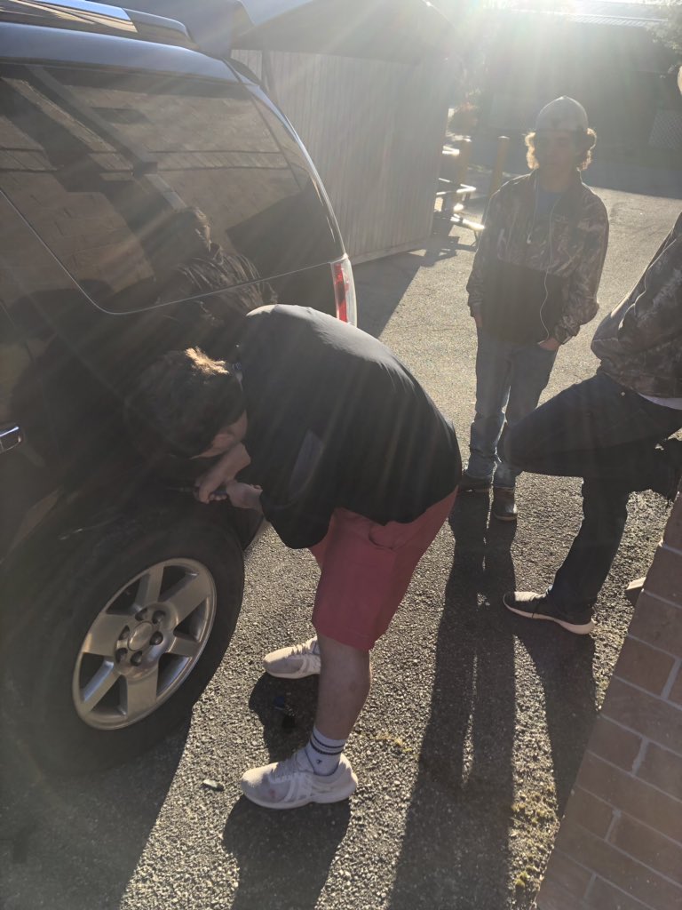 agmorgan02's tweet photo. Ag Mechanics student Cam Smith applying skills he has learned to help plug and repair a tire for @a_w_sapp #realworldlabs #skillsandtrade https://t.co/IkibbxiRCp