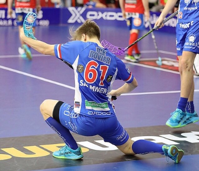 Tänään hieno voitto ja matka jatkuu finaaleihin! 🎻🔥 8/12 <a href="/scclassic/">SC Classic</a> #salibandy