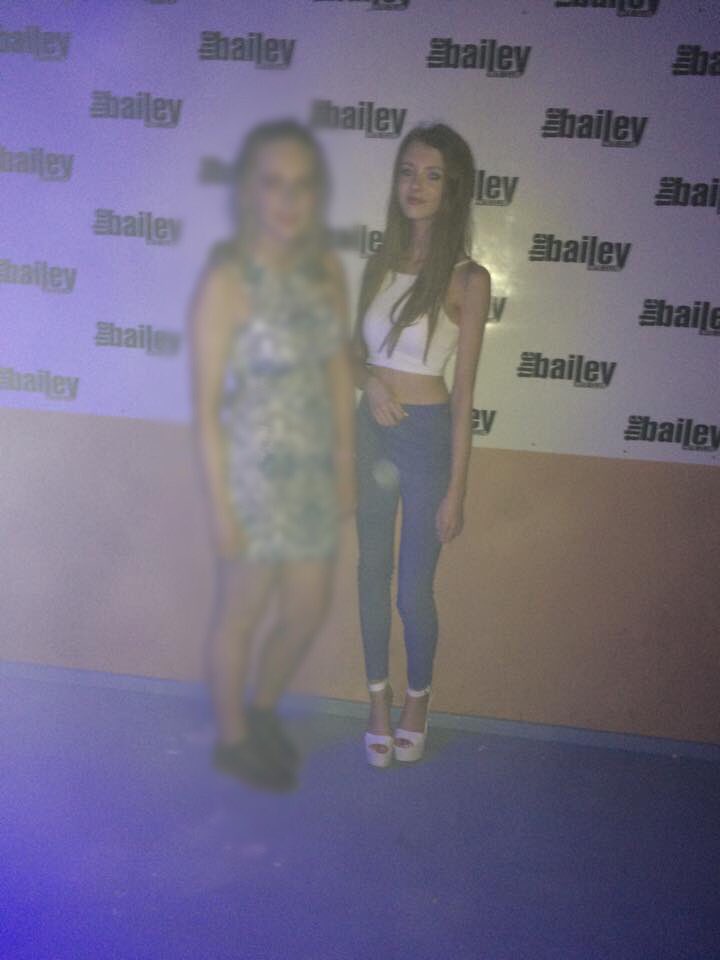 breda_mcc's tweet photo. Looking back on photos of how skinny I used to be, was not healthy at all. I just remember clothes not even fitting me because they were too big. But now, I’m so much more confident and happier with my weight ☺️ https://t.co/VqiSenfNMr