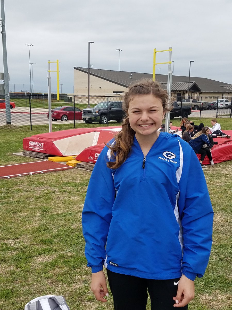GTladyeagleTF's tweet photo. Avery Brooks is the 18-5A champion in the pole vault. Her vault of 12'4" is a new stadium record and school record. #EFND @GeorgetownISD @GeorgetownHS https://t.co/J4eZwgaWFa
